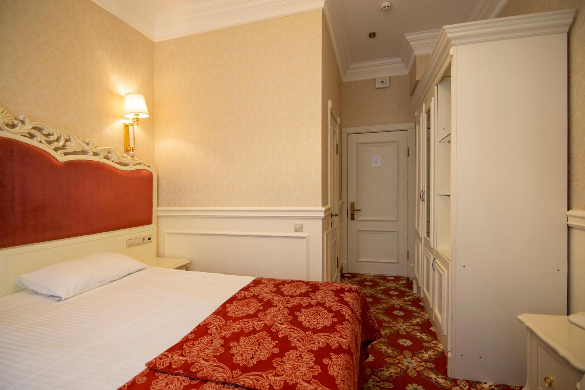 Royal Olympic Hotel Kiev Dış mekan fotoğraf