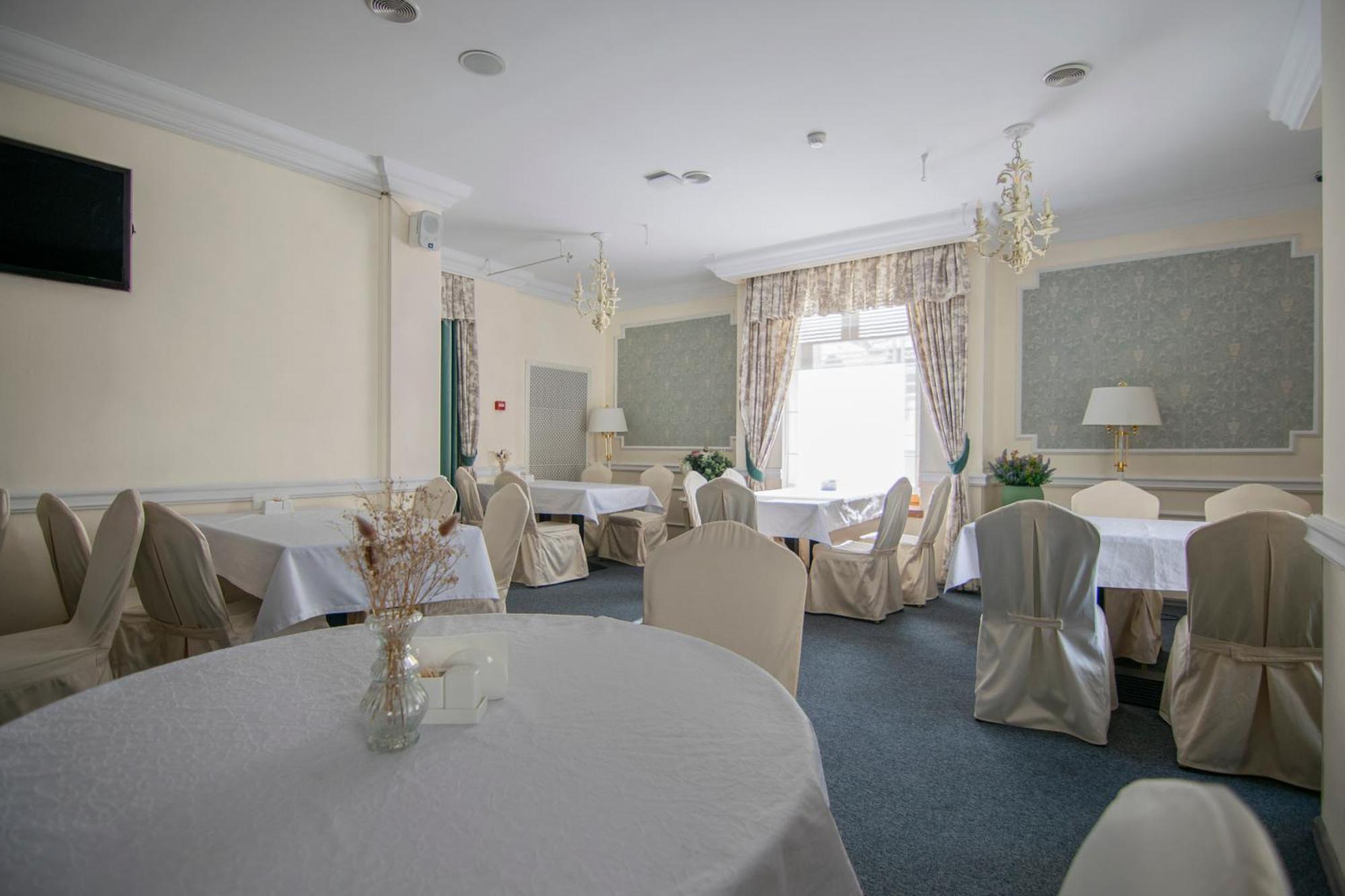 Royal Olympic Hotel Kiev Dış mekan fotoğraf