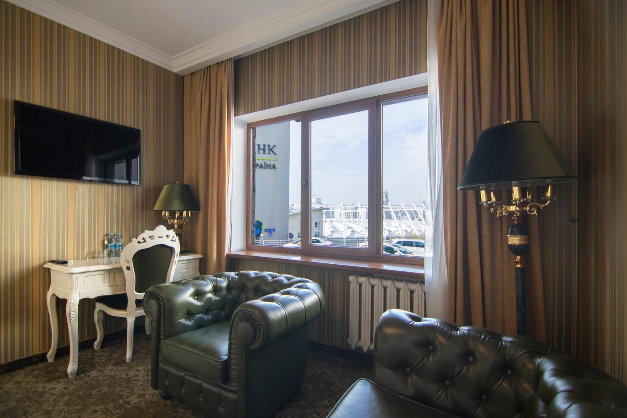 Royal Olympic Hotel Kiev Dış mekan fotoğraf