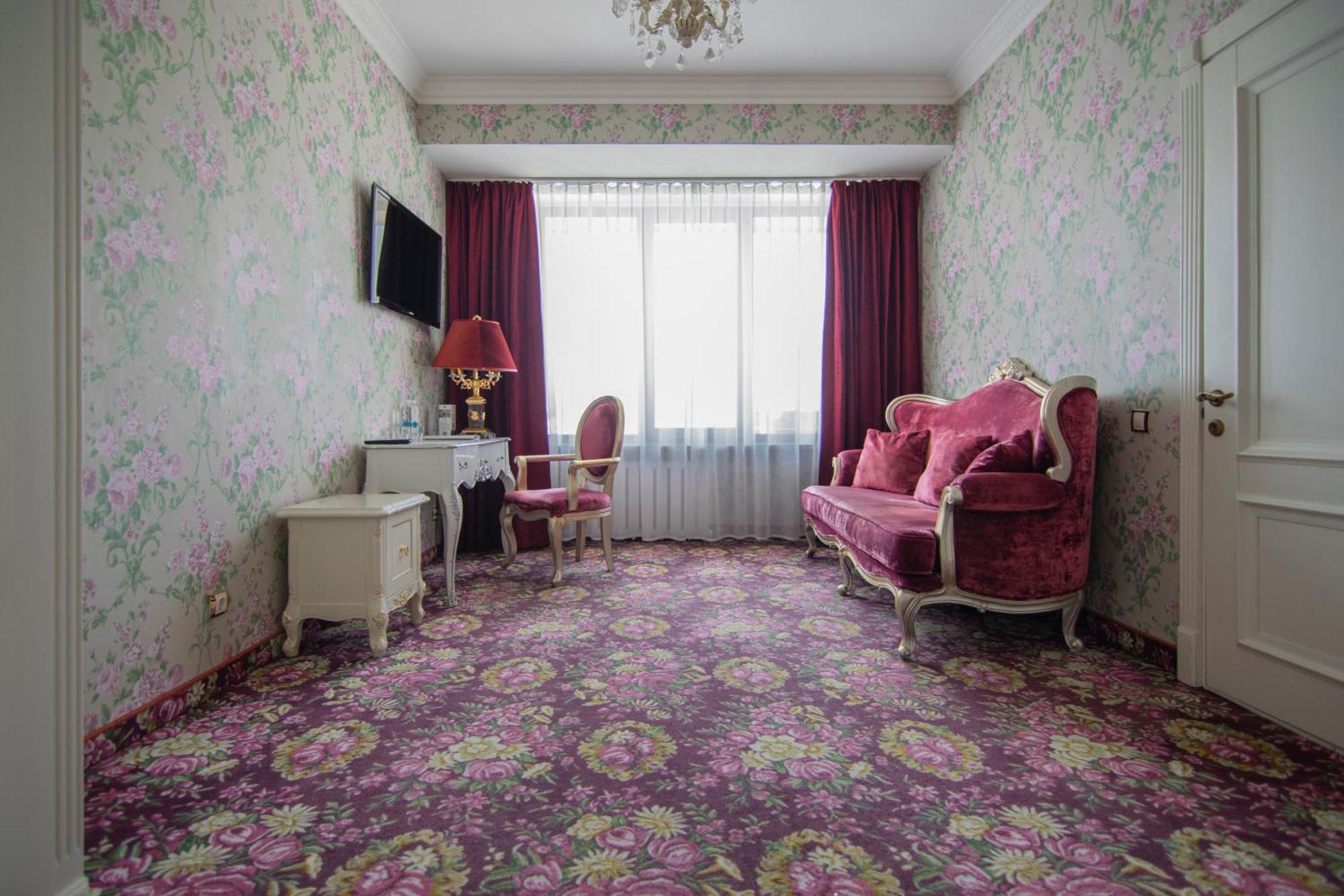 Royal Olympic Hotel Kiev Dış mekan fotoğraf