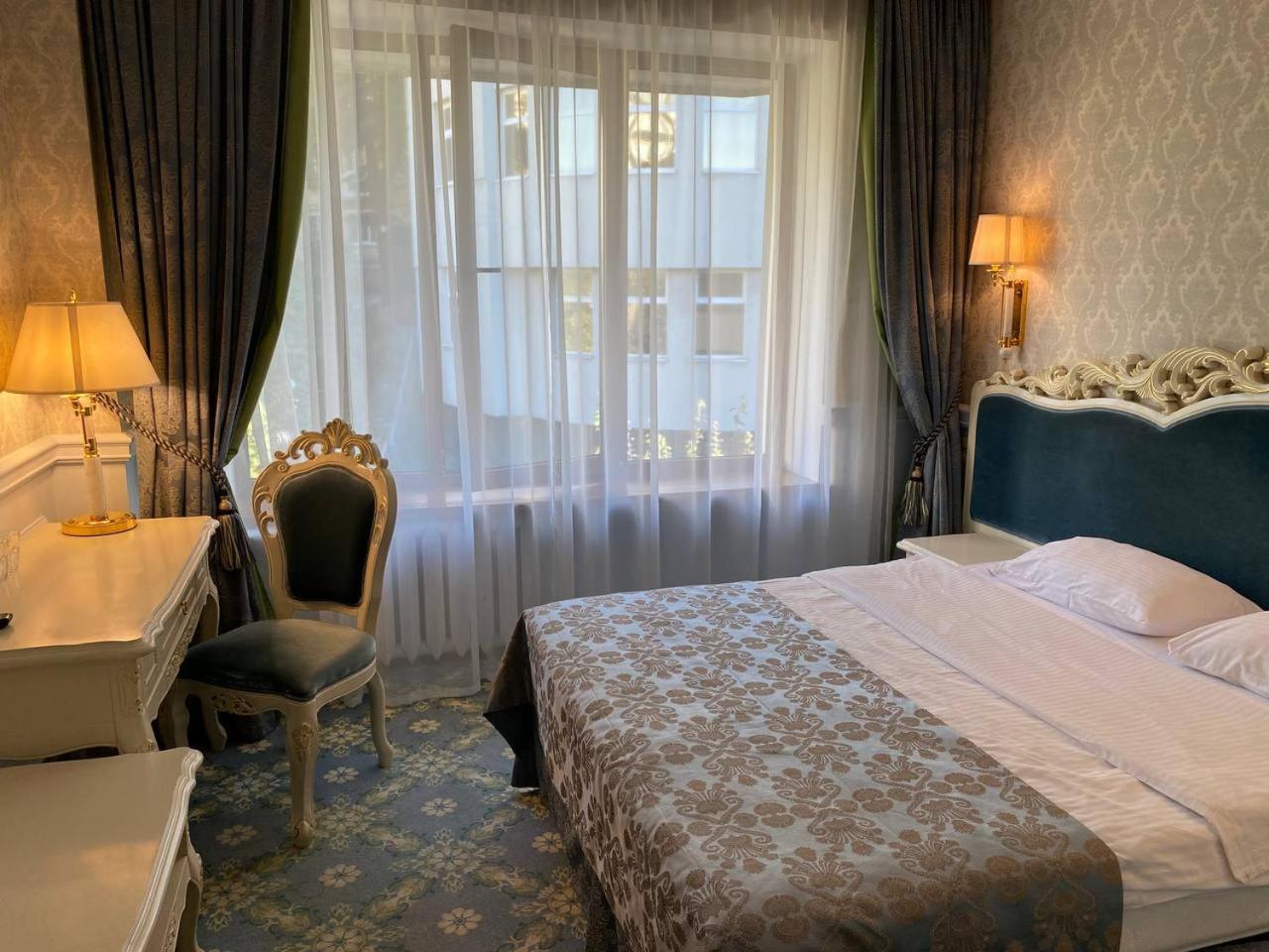 Royal Olympic Hotel Kiev Oda fotoğraf